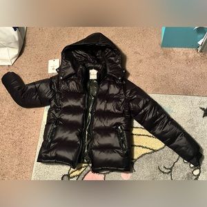 Moncler puffer jacket size m